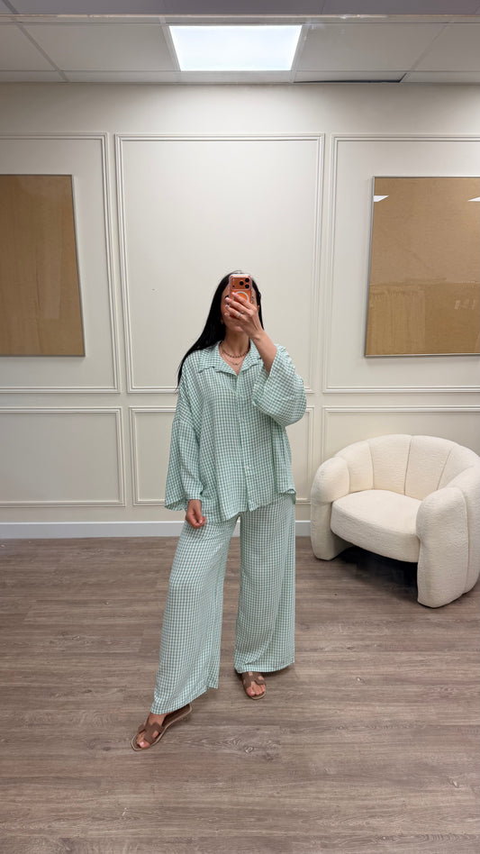 Ensemble Chemise CARREAUX