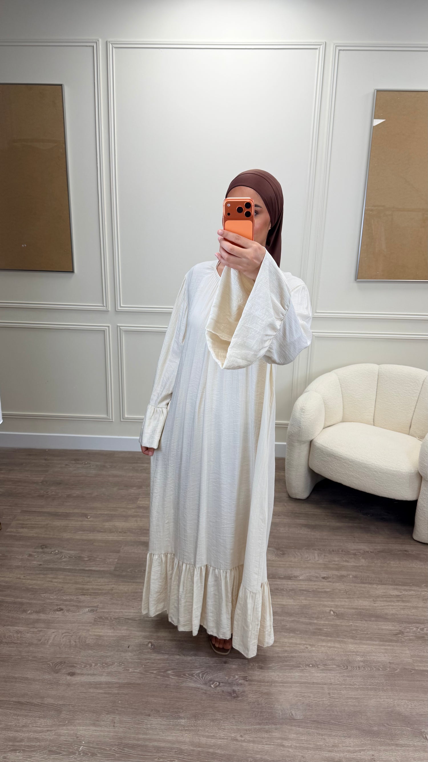 Robe TAYA
